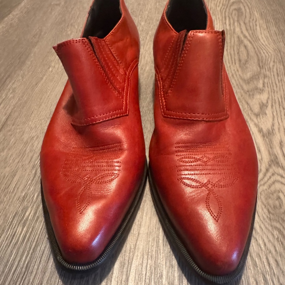 Durango Women's Red Leather Ankle Cowboy Ankle Booties size 9